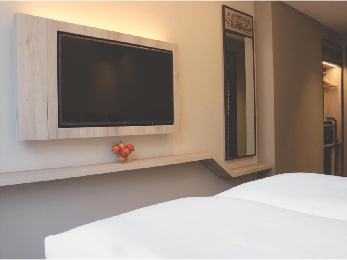 Aqueen Prestige Hotel Lavender Singapur Zewnętrze zdjęcie